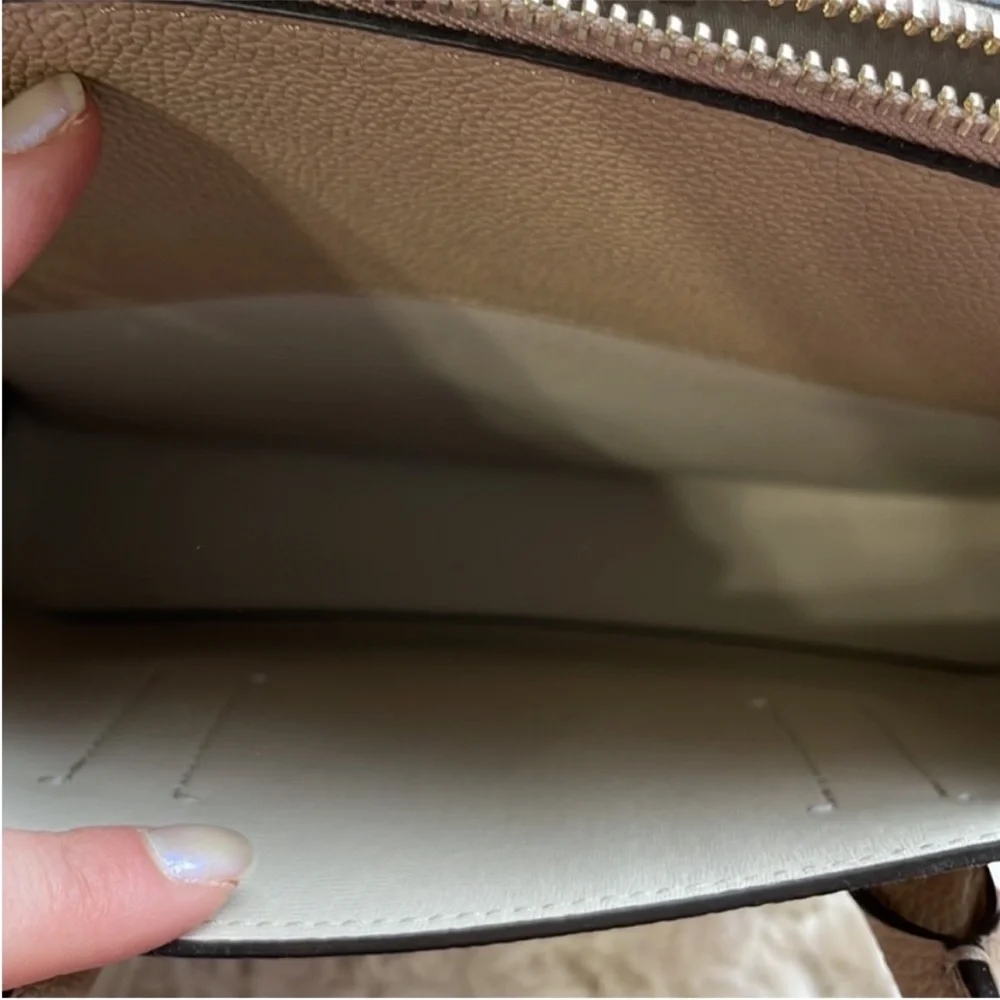 🆕‎ Kate Spade Medium Margaux Crossbody